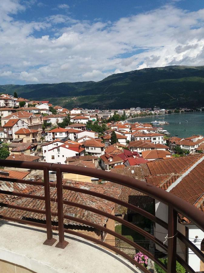 Grigor Prlichev Apartments Ohrid Extérieur photo